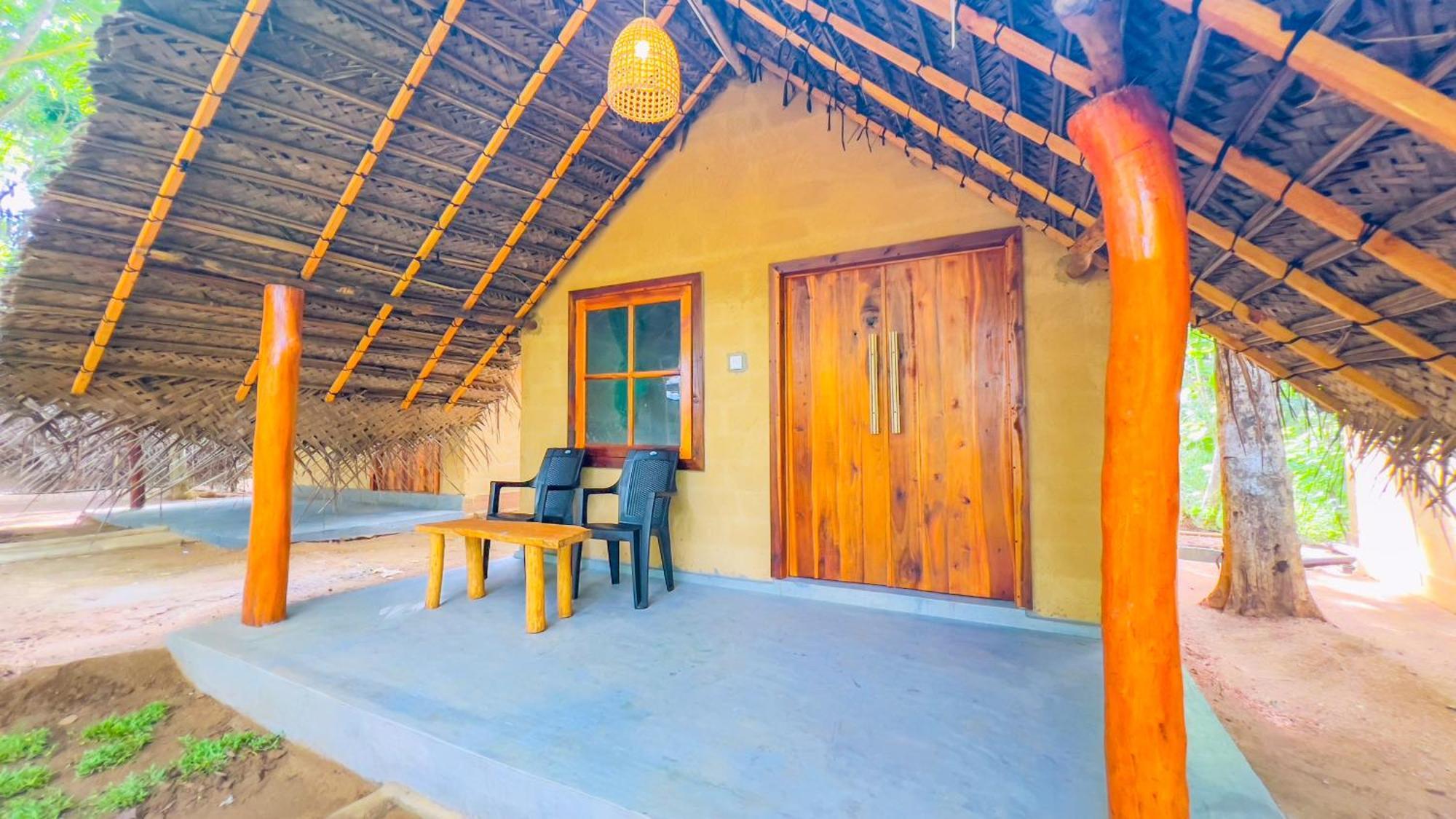 Jungle Host Hostel And Tree House Sigiriya Exterior foto