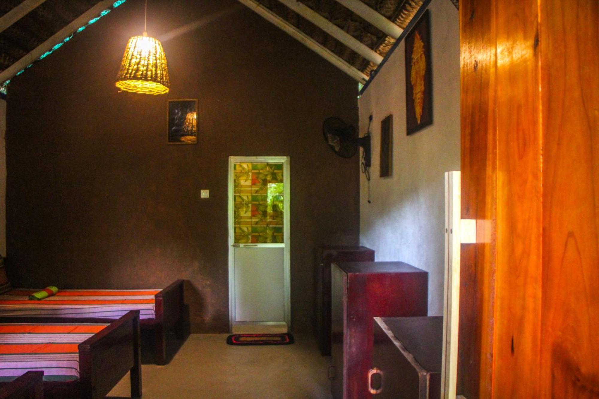 Jungle Host Hostel And Tree House Sigiriya Exterior foto