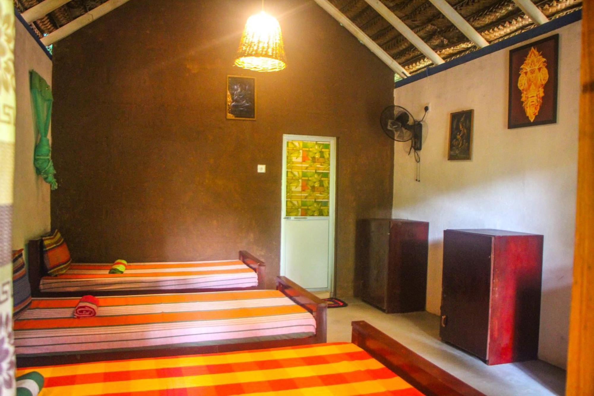 Jungle Host Hostel And Tree House Sigiriya Exterior foto