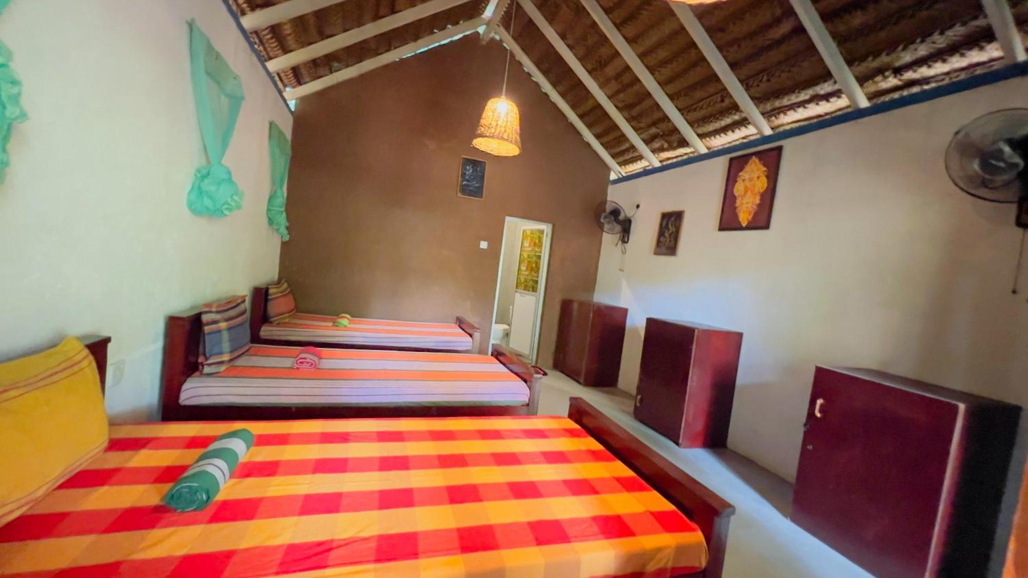 Jungle Host Hostel And Tree House Sigiriya Exterior foto