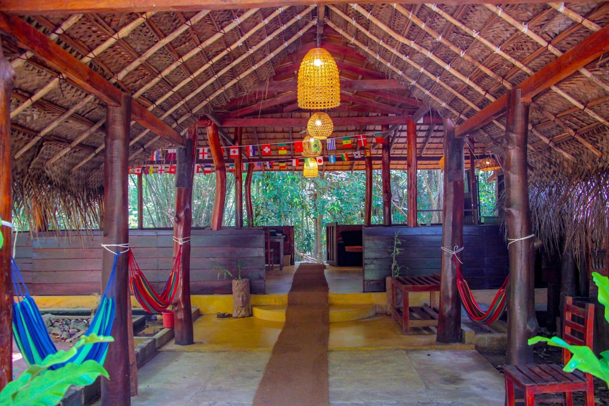 Jungle Host Hostel And Tree House Sigiriya Exterior foto