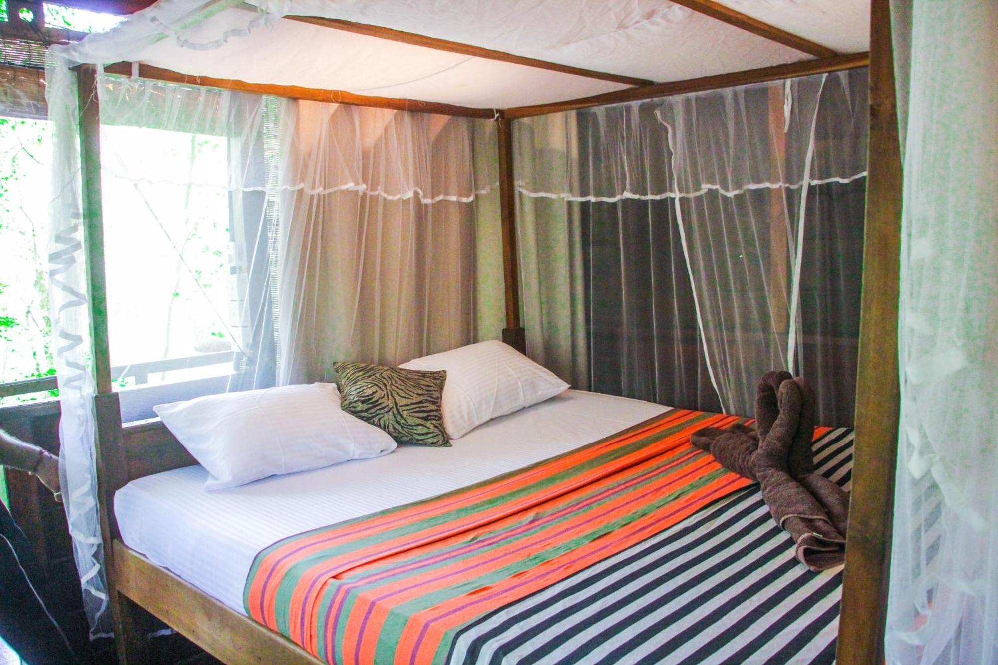Jungle Host Hostel And Tree House Sigiriya Exterior foto